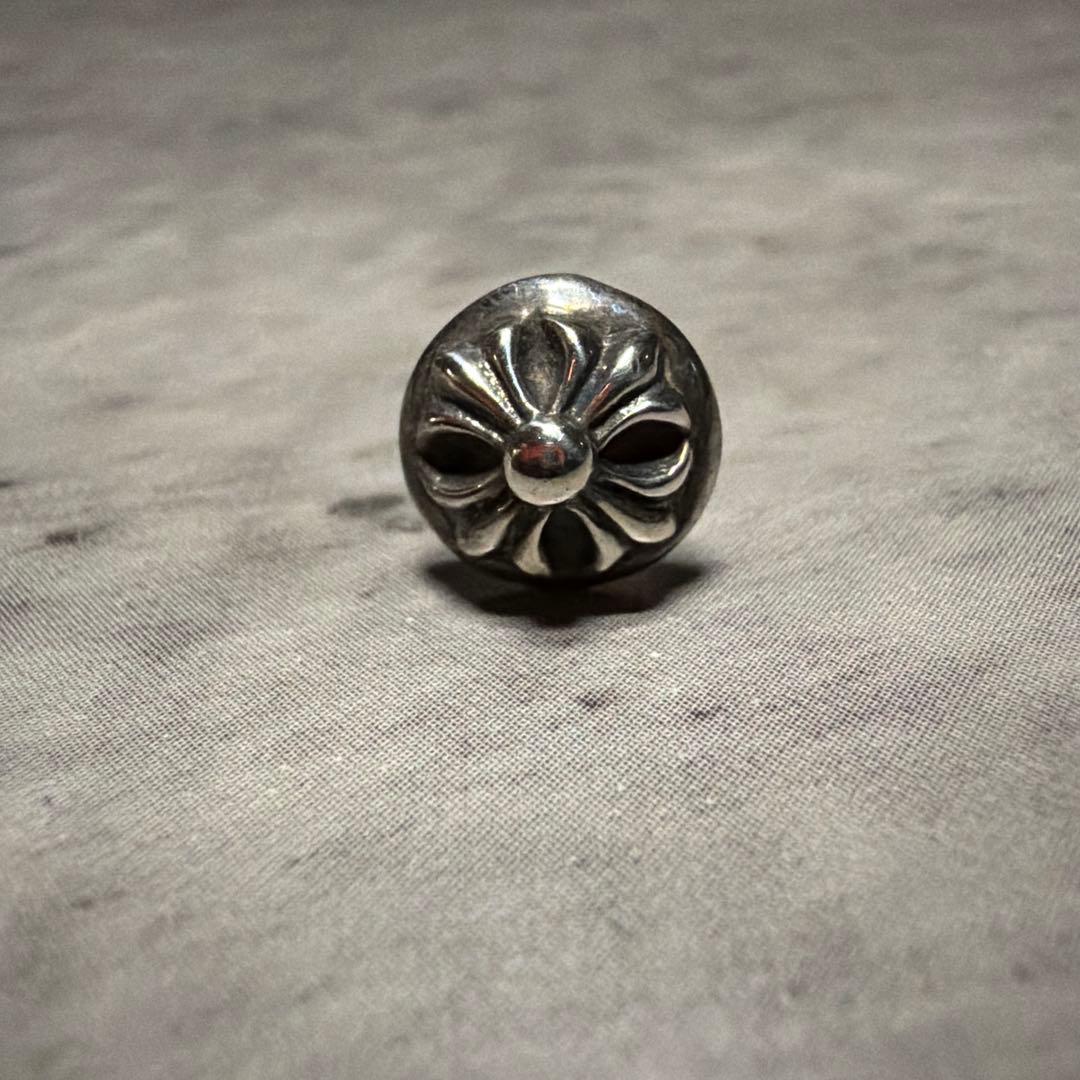クロムハーツ ピアス クロスボールスタッド