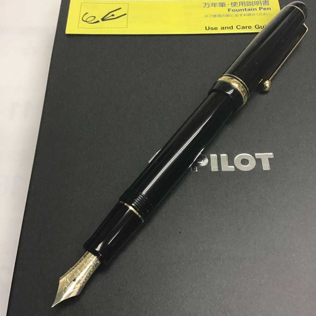 ❣️PILOT パイロット❣️カスタム74万年筆 黒 14金ペン（EF）ケース付き