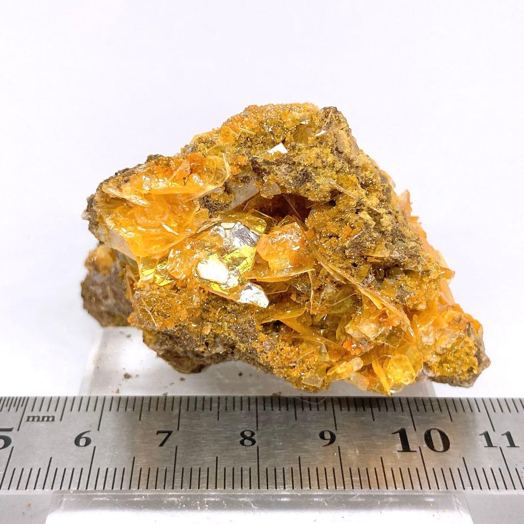 バ*コ様 ウルフェナイト モリブデン鉛鉱 原石 鉱物標本 天然石 269