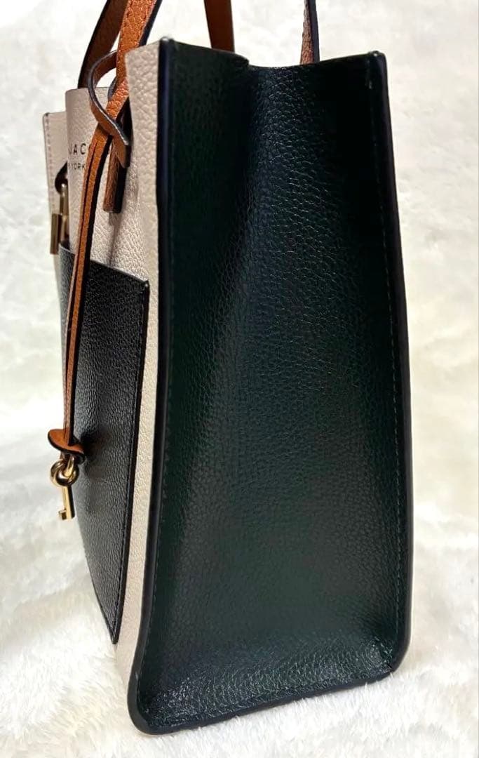 マークジェイコブスMARC JACOBSショルダーバッグ