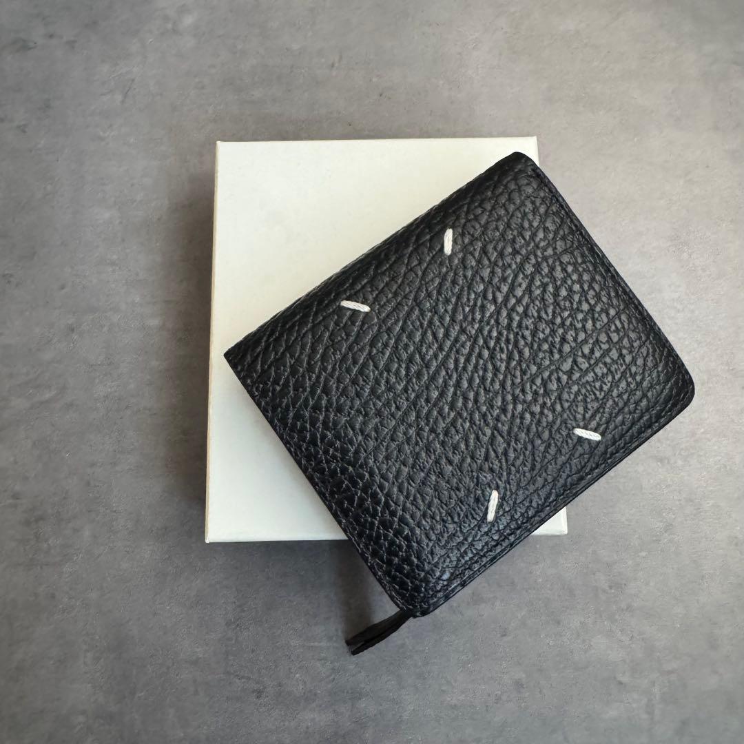 メゾンマルジェラ 二つ折り財布　SA1UI0023 P4455