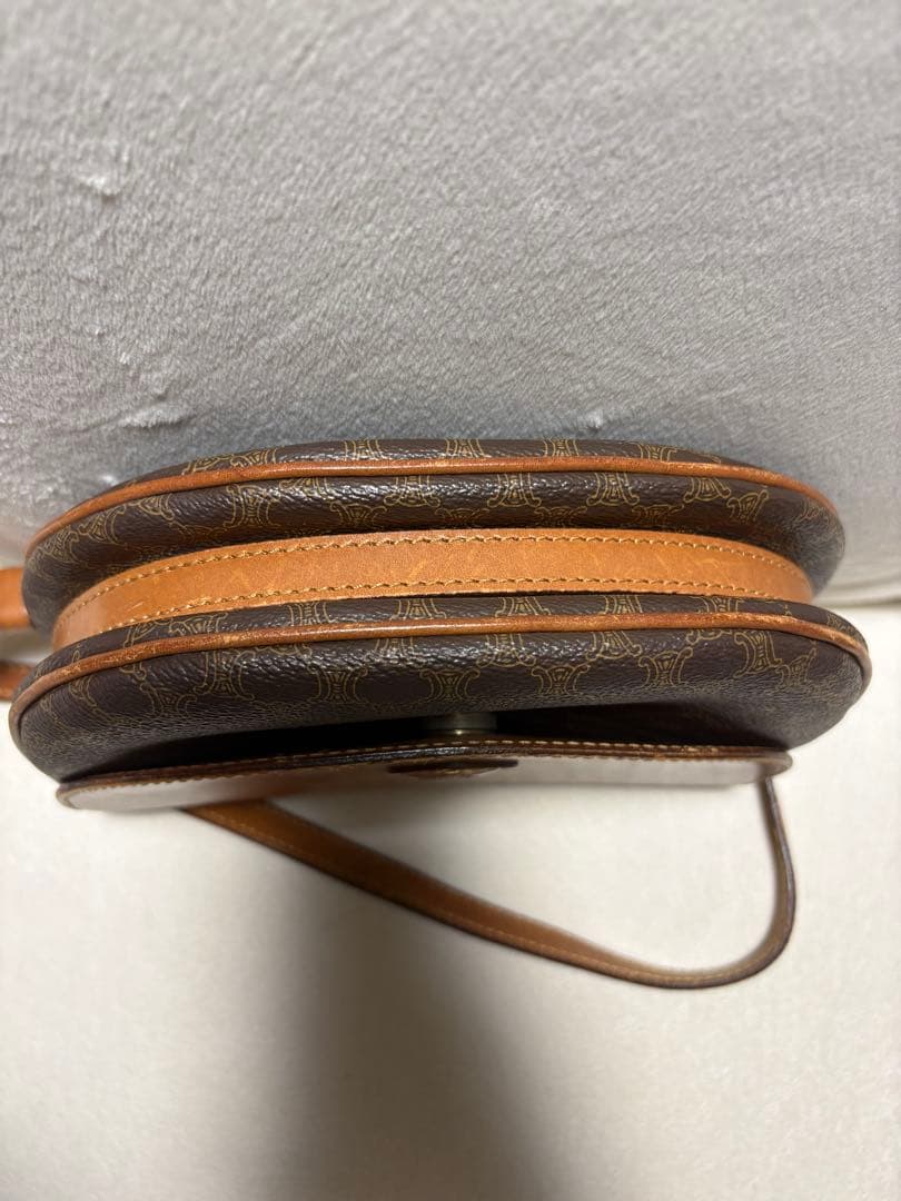 セリーヌ　ショルダーバッグ　マカダム　トリオンフ