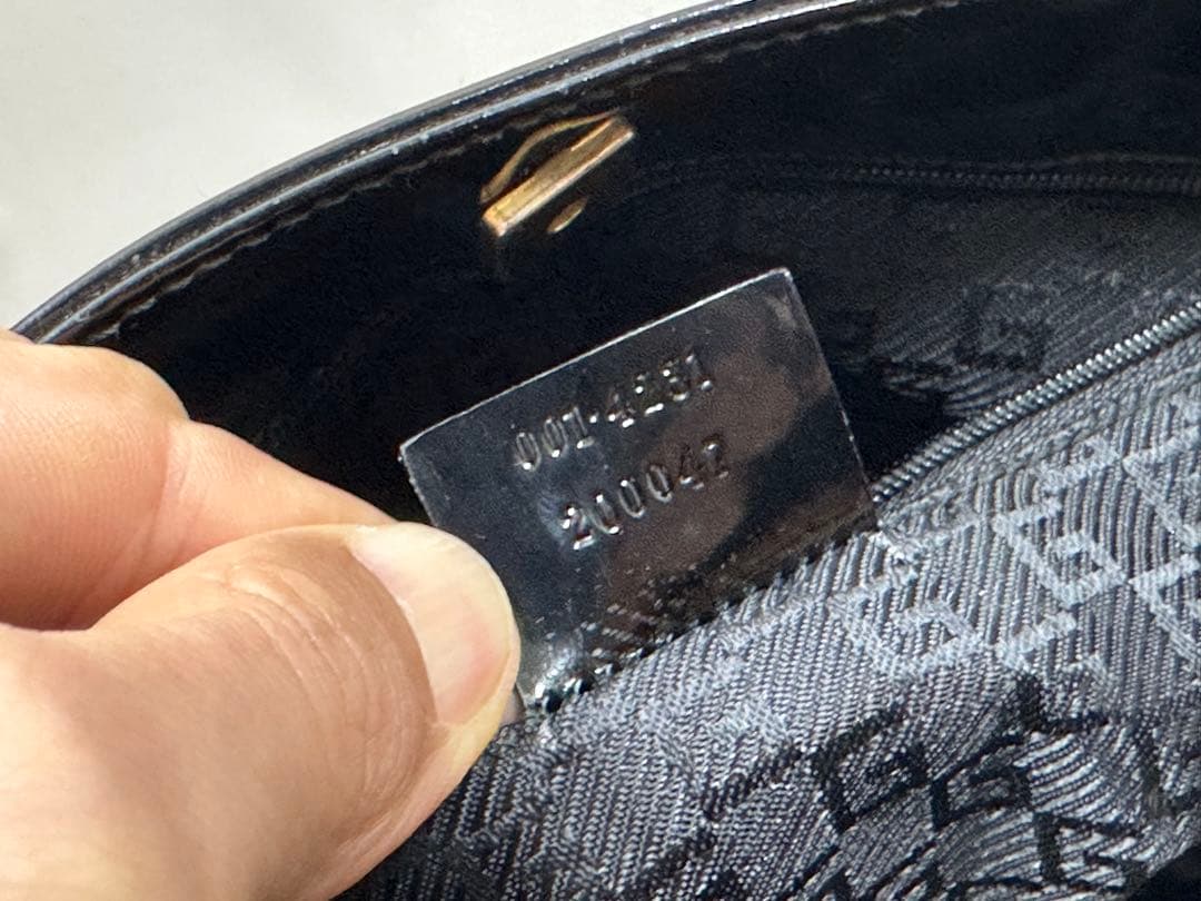 GUCCI グッチ キャンパス ワンショルダーバッグ