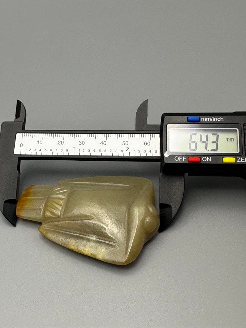 中国美術 ループタイ 和田玉 古砡 白砡 根付 天然素材 アンティーク