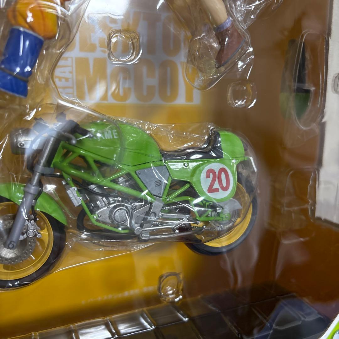 デスクトップリアルマッコイ　05 孫悟空&チチ