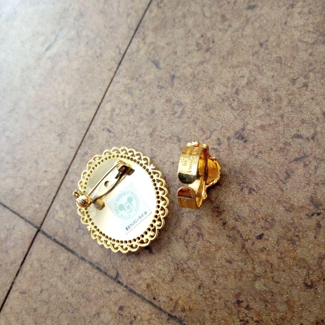 ディズニーレトロ ミニーマウス 指輪&ピンバッジ