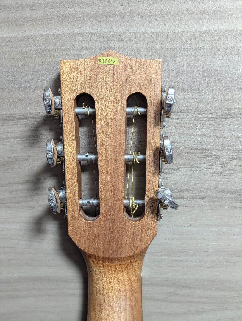 KALA KA-GTR-PLR パーラーギター シダー単板 KALA KA-GTR-PLR パーラー