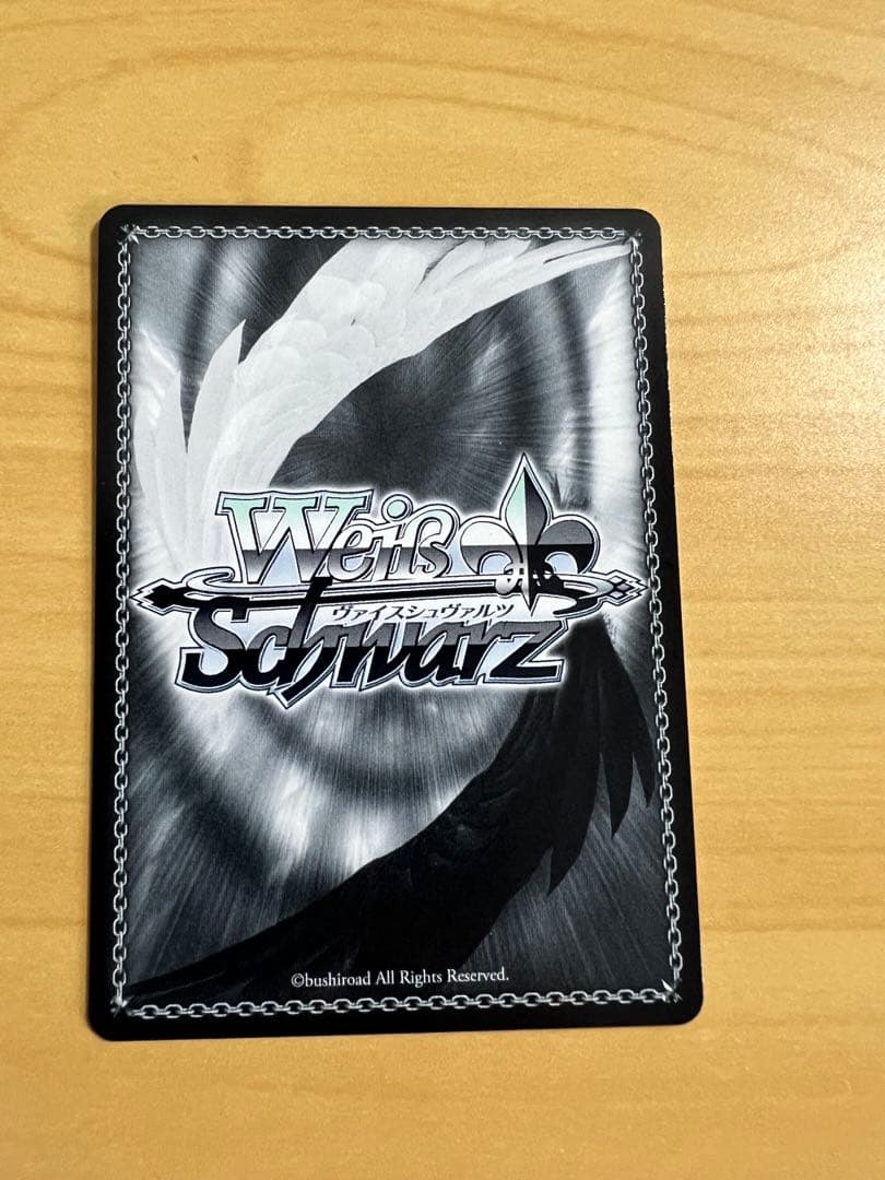 勝利の女神:NIKKE】SP “トカゲの保護”ティア(サイン入り) - メルカリ