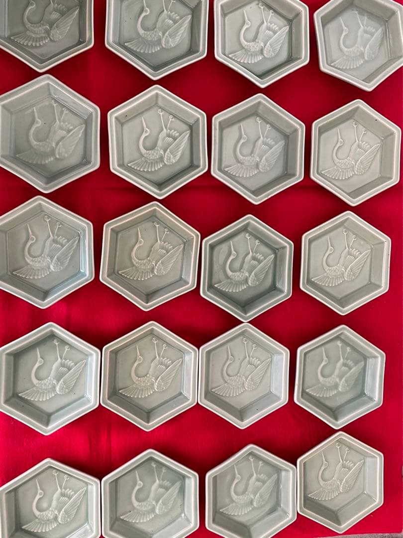 とよすさん専用！処分！青磁 三田青磁 鶴柄小皿セット︎ 三田青磁 花