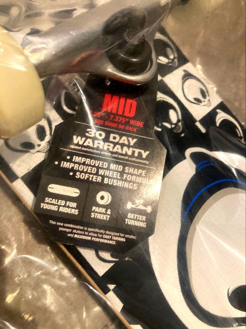 【新品\未開封】 blind スケボー コンプリート 7.375