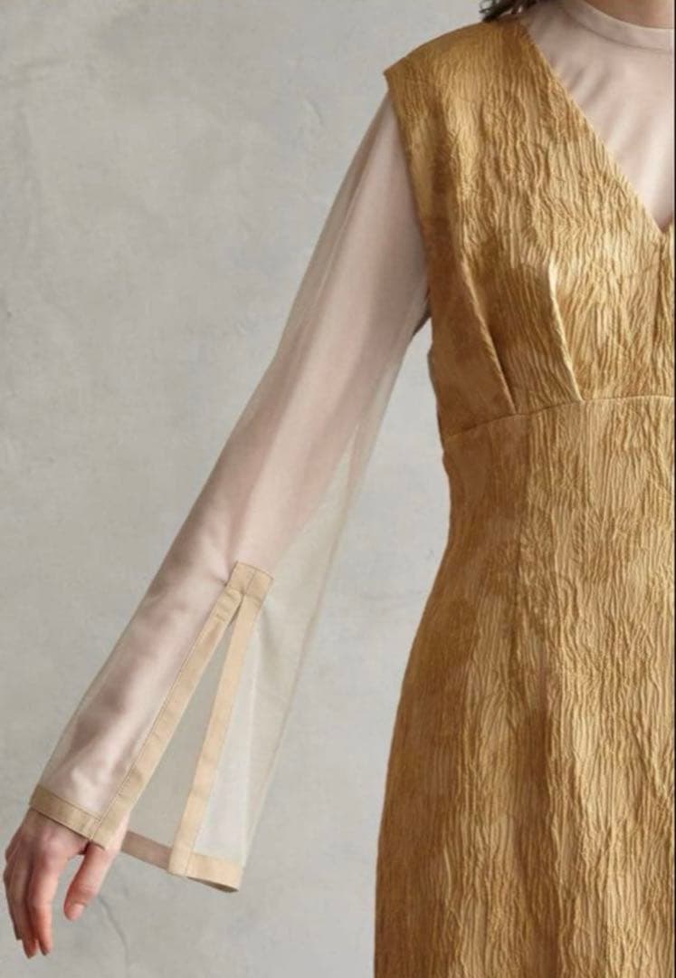 AIMER チュールブラウス付Vネックジャカードタイトパーティードレス