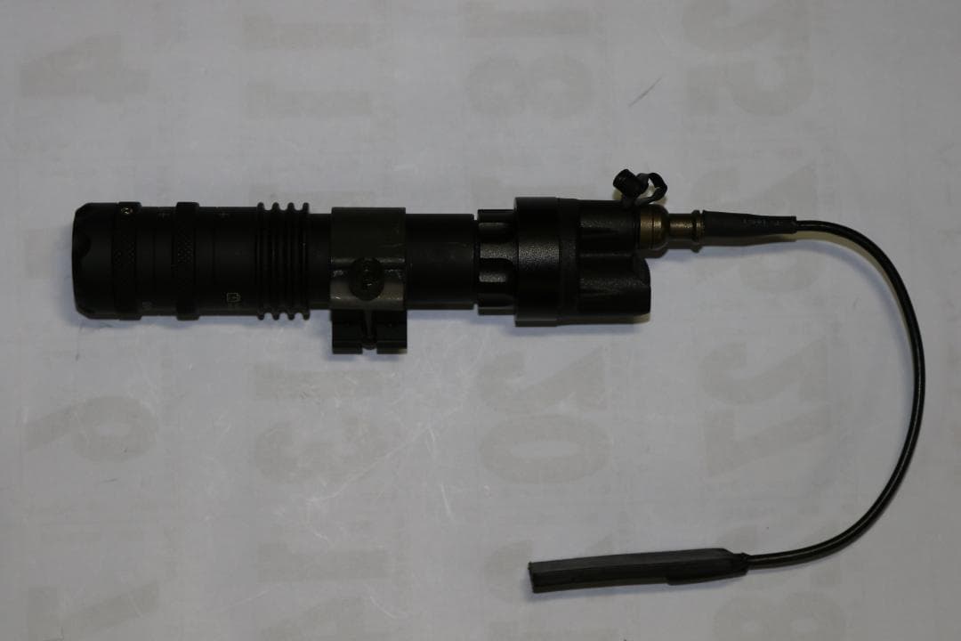 ブラックレーザーサイト レッド