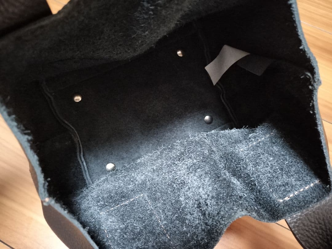 ヌールドナテッラルッキ　ハンドバッグ