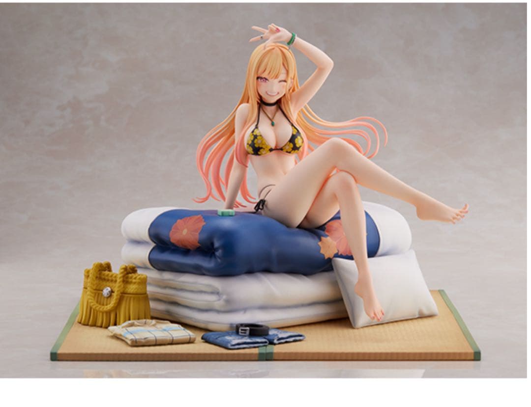 その着せ替え人形（ビスク・ドール）は恋をする」　喜多川海夢　水着Ver.