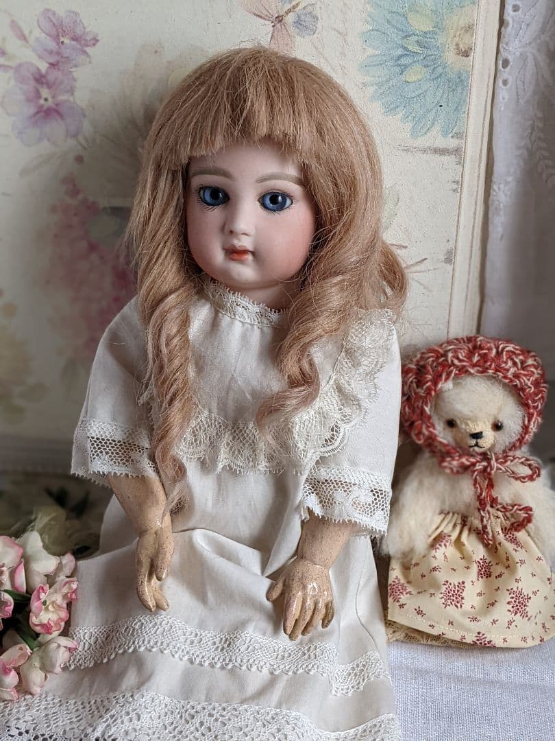 c】アンティークビスクドール用のモヘアウィッグ