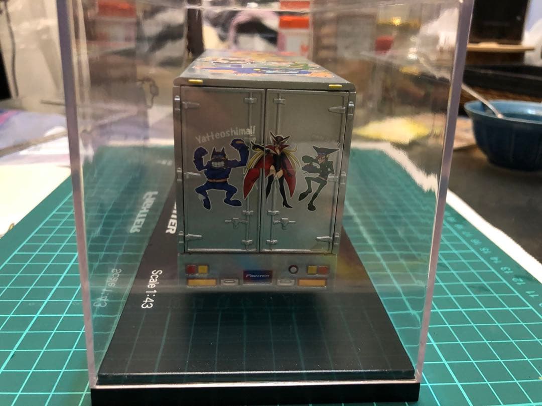 ヤッターマン　ドロンちょ　三菱ふそう・ファイター FUSO デコトラ　改造