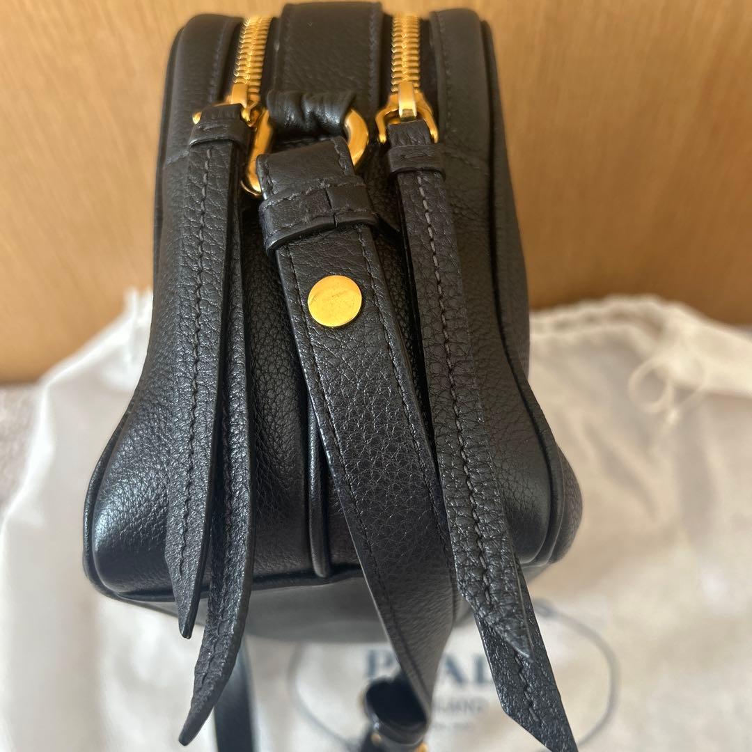 M‼️PRADAプラダ　ダブルジップ　ショルダーバッグ