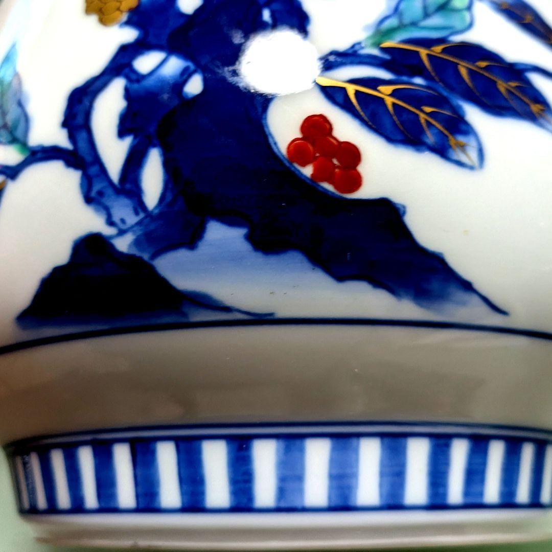 染錦柘榴文（そめにしきざくろもん）の有田焼の花瓶です。﻿ 【染錦