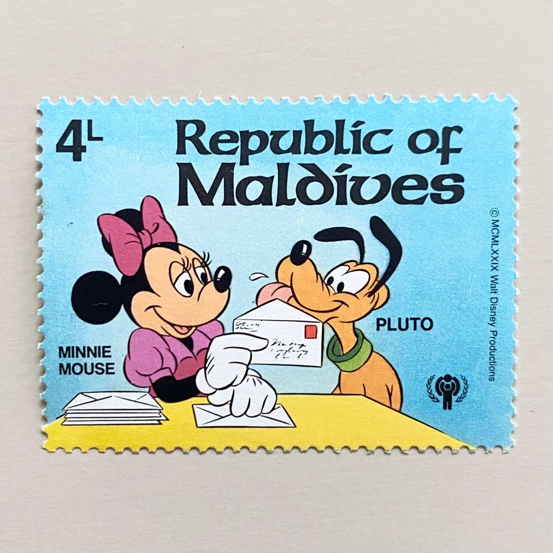 外国切手7枚（ディズニー切手：モルディブ発行ミッキーの郵便屋さん