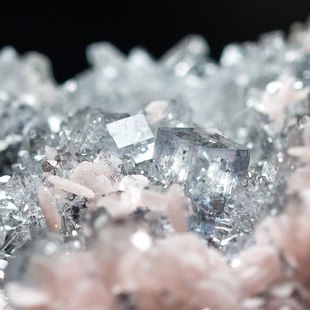 中国 ロードクロサイト フローライト 天然石 原石 鉱物標本 鉱石 蛍石