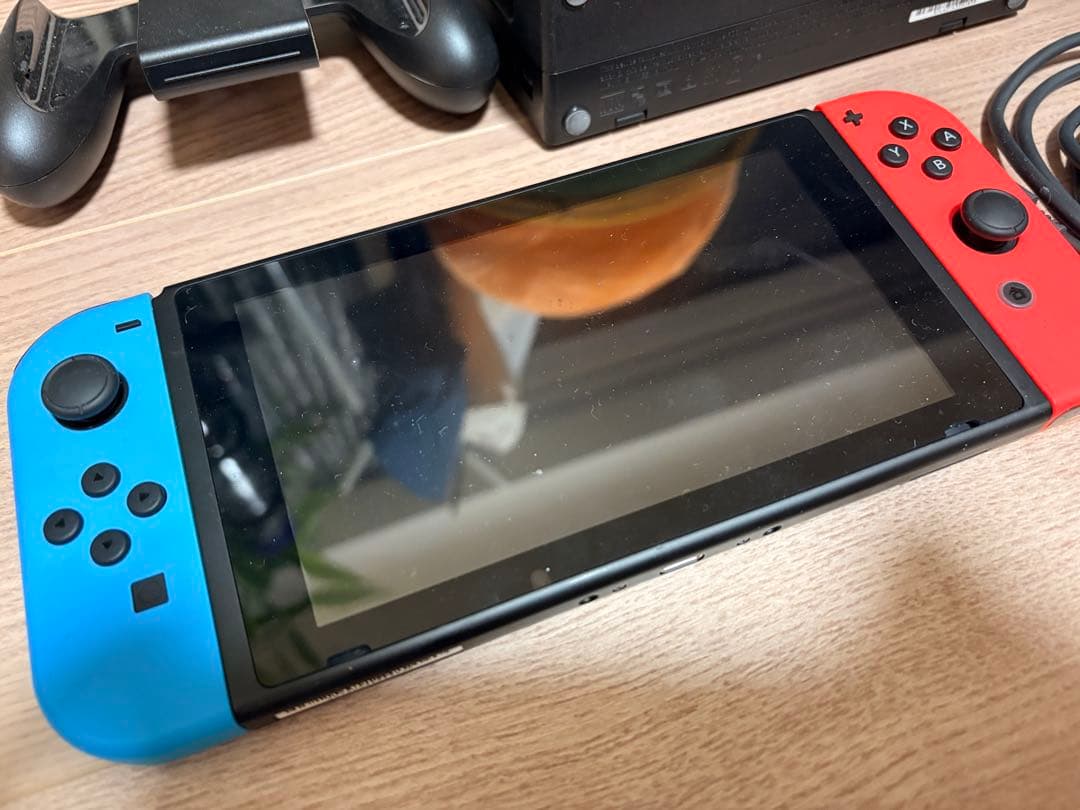 Nintendo Switch 本体 赤/青 ジョイコン