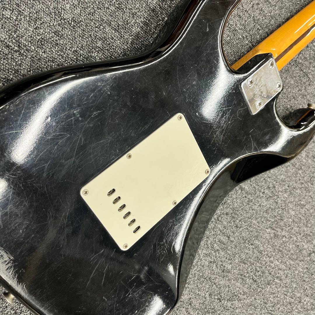 10915】 FERNANDES 石ロゴ 1弦ビビり未調整の為、特価です。