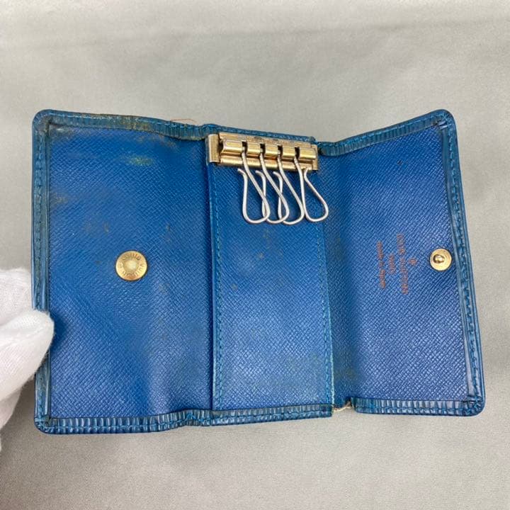 LOUIS VUITTON ルイヴィトン エピ 4連キーケース 青 レザー - メルカリ