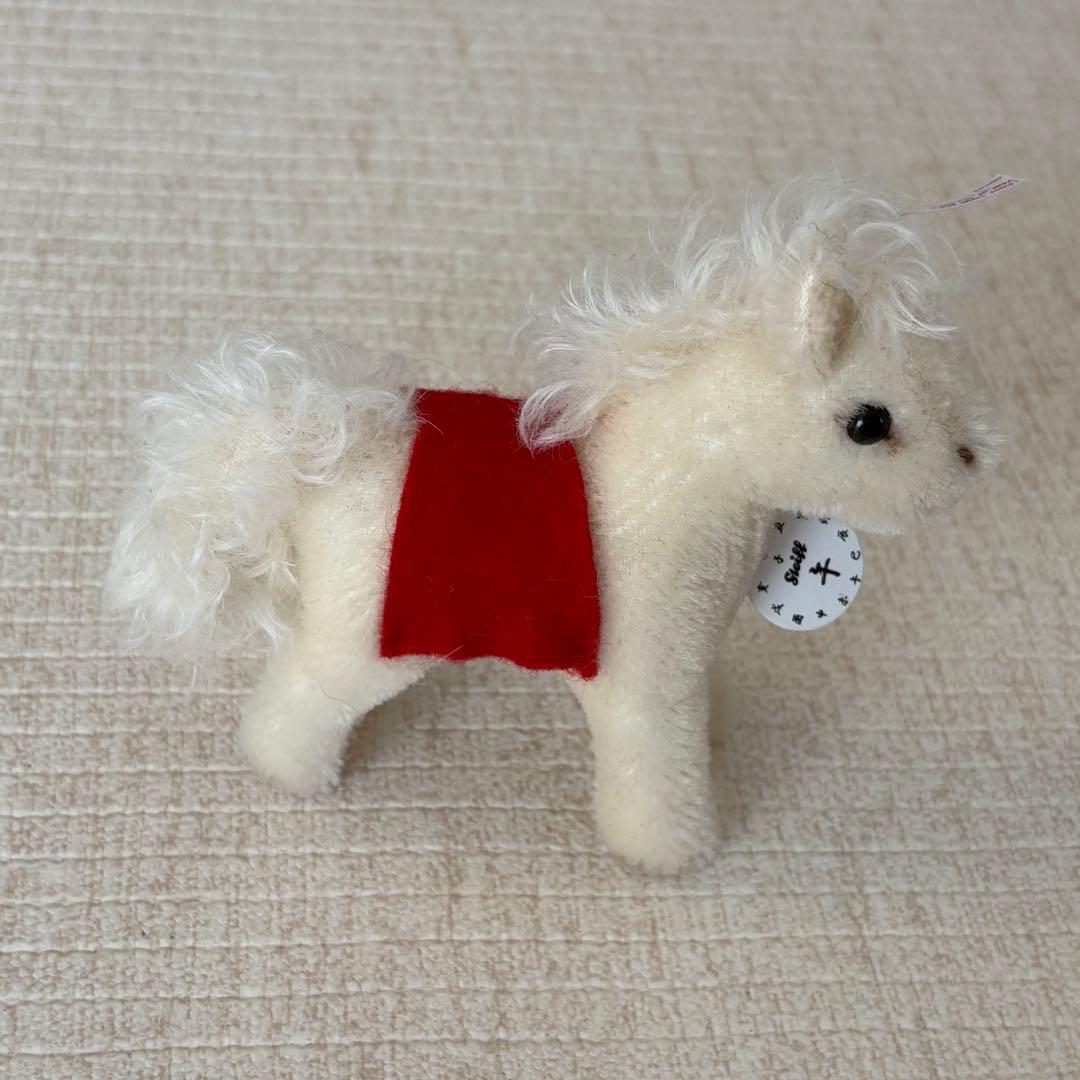 【アジア限定】Steiff シュタイフ 干支 午 馬 うま ぬいぐるみ 置き物