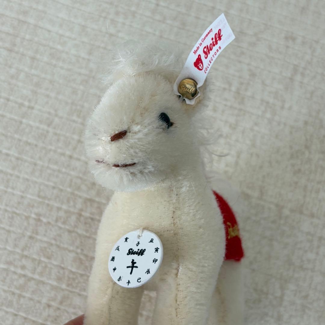【アジア限定】Steiff シュタイフ 干支 午 馬 うま ぬいぐるみ 置き物