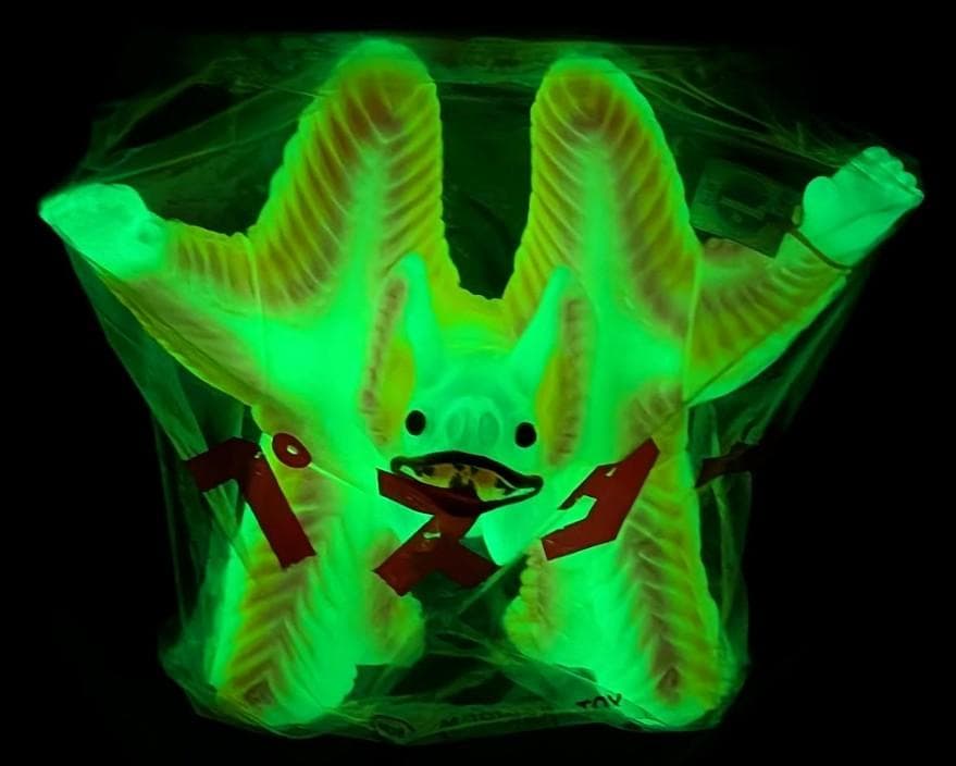 ぺスター「ウルトラマン」登場怪獣（Ｍ１号）蓄光版 ソフビフィギュア 未開封 2025年最新】Yahoo!オークション -ペスター 怪獣の中古品・新品・未