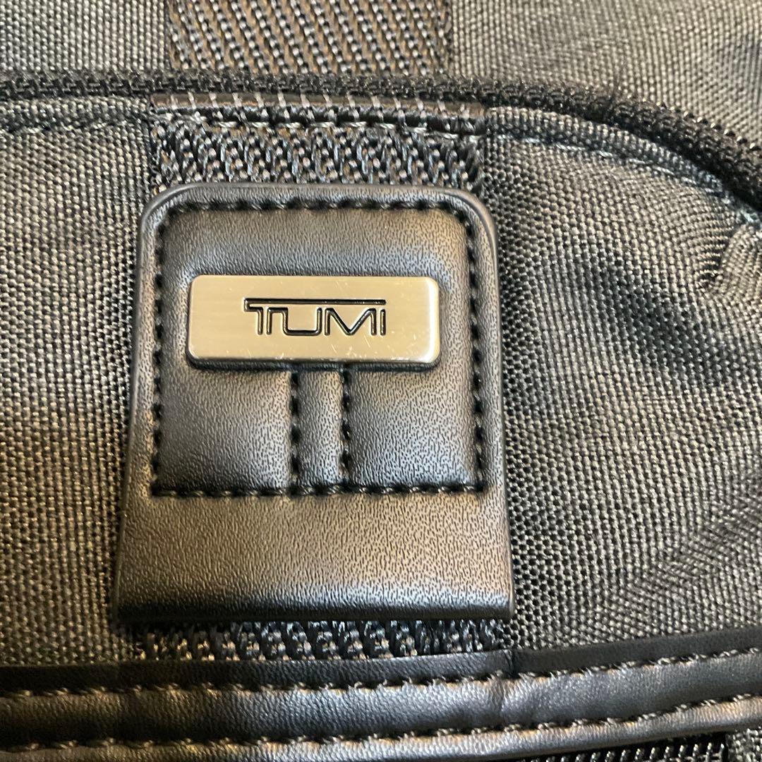 TUMI トートバッグ　グレー　ほぼ未使用