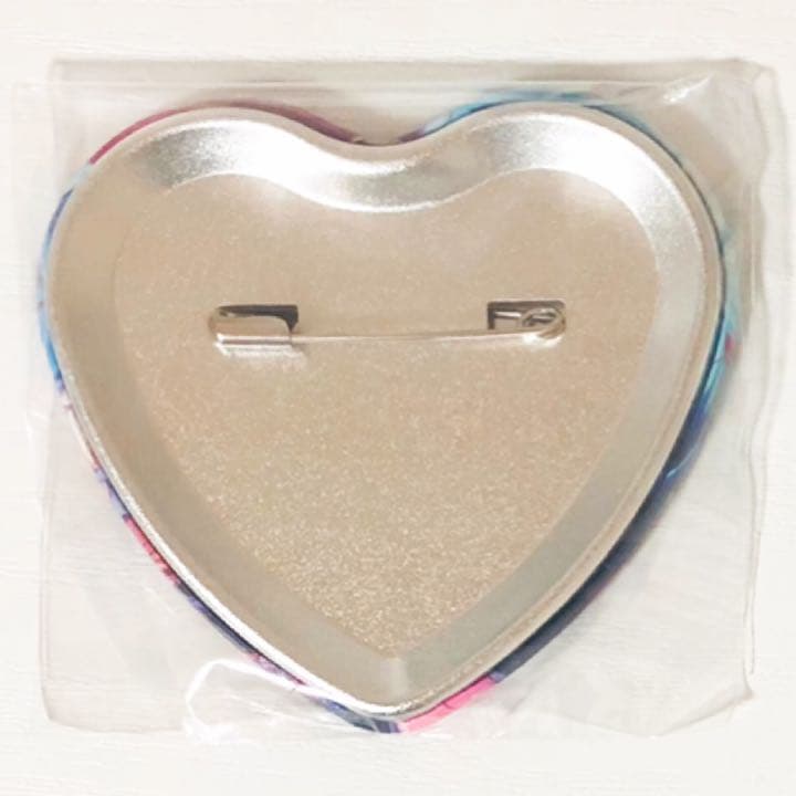 新品★あんスタ【朔間零＆羽風薫＆大神晃牙】ハート型ビッグ缶バッジ★3点セット