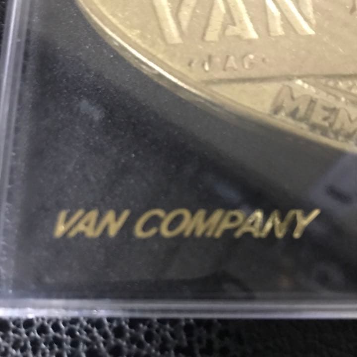 VAN メタルプレート ケース付き 当時物