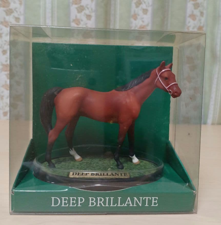 競馬 JRA ダイワスカーレットゴールドシップ など フィギア9点詰め合わせ