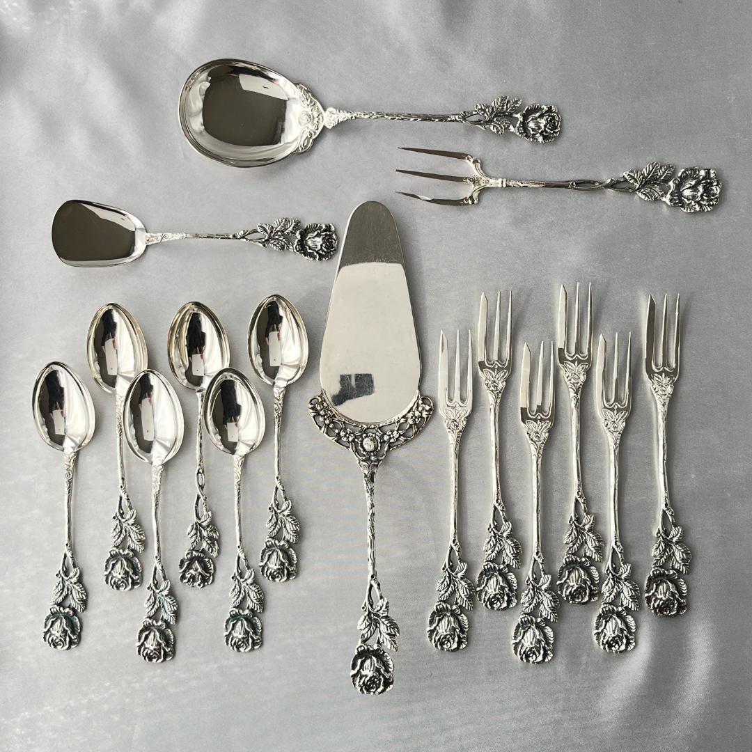 【ドイツ】 ヒルデスハイムローズのデザートセット 16本ケース 薔薇モチーフ