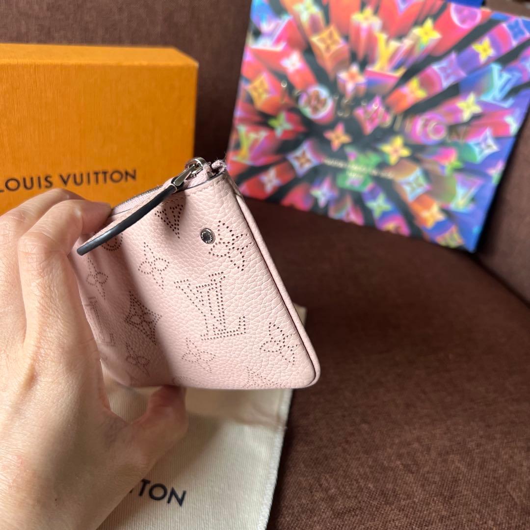 ルイヴィトン　モノグラム マヒナ ケース 小銭入れ ピンク