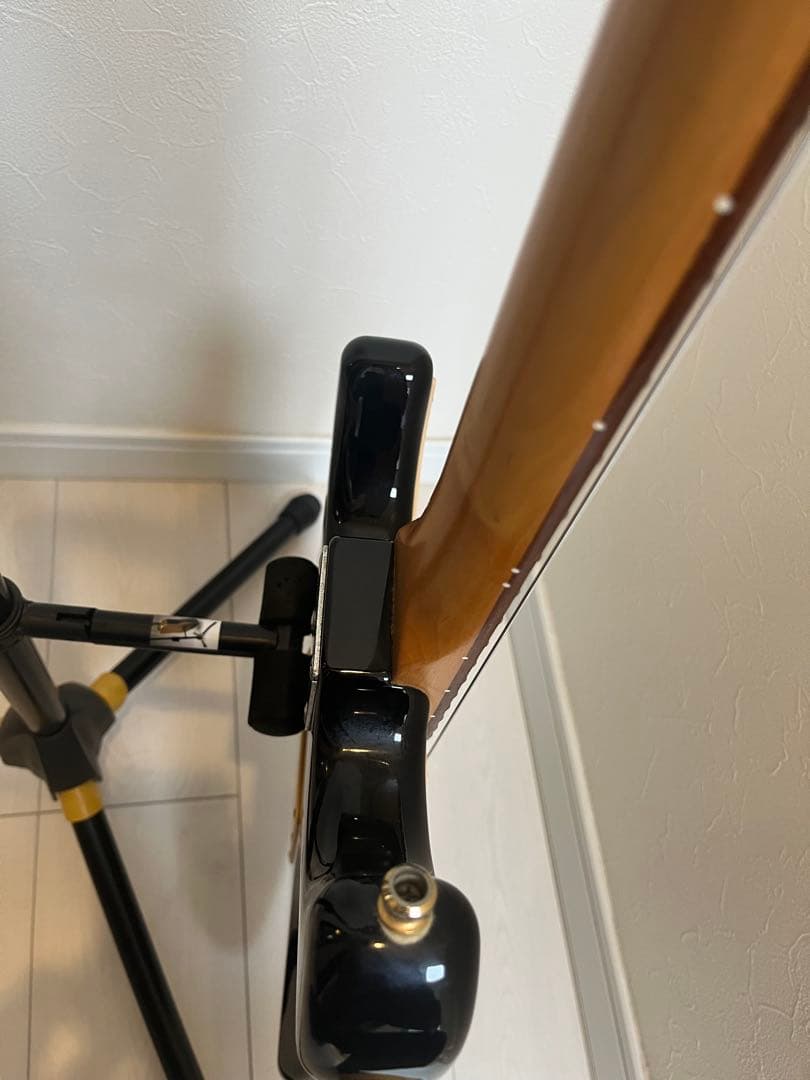 Squier スクワイヤー ストラトキャスター 黒 ブラック エレキギター