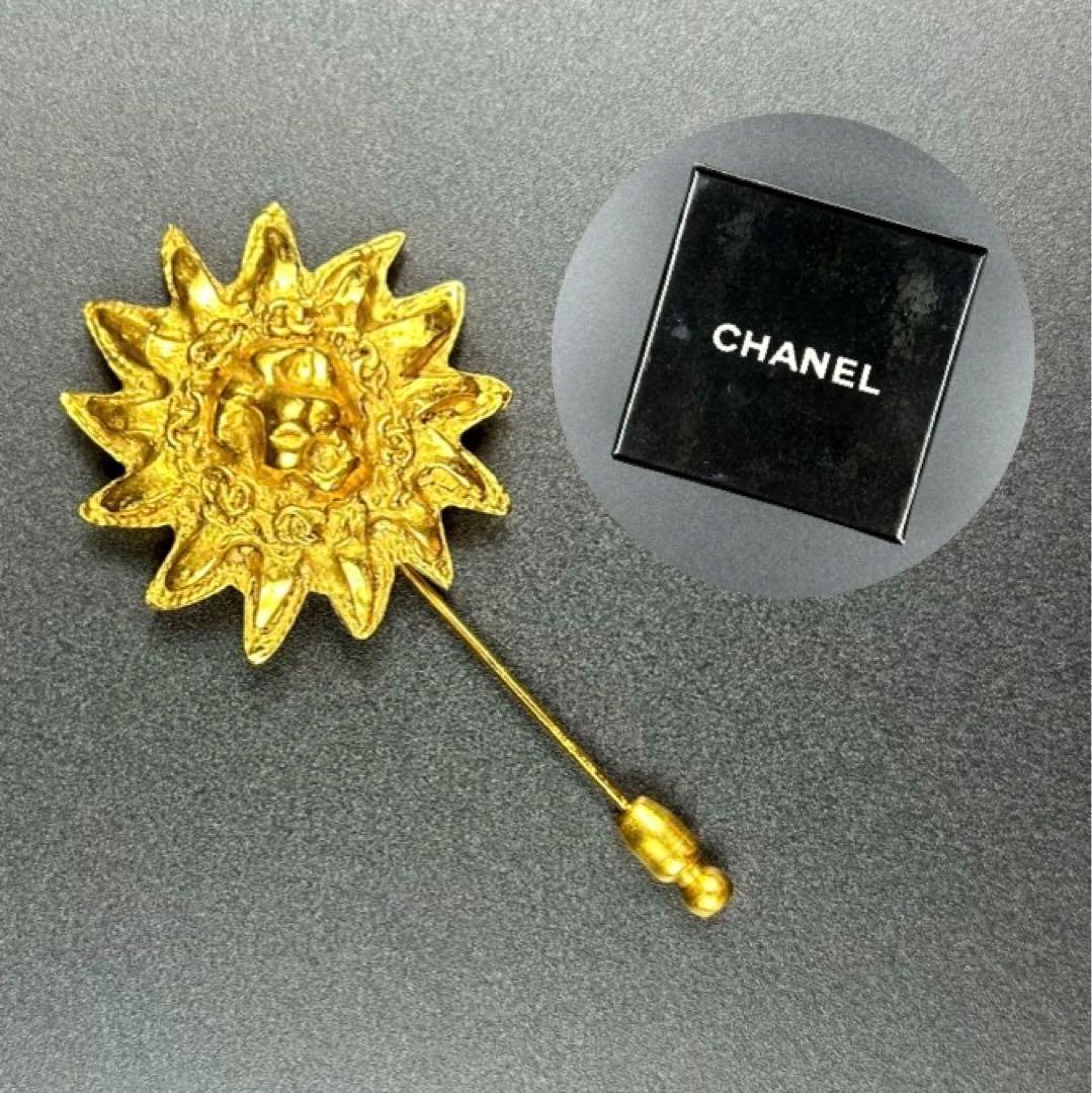 シャネル】極美品ライオン＆太陽モチーフ ピンブローチゴールド箱付き