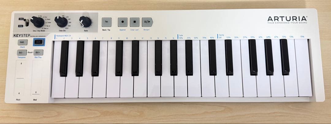 【美品・元箱付】ARTURIA KeyStep MIDIキーボード シーケンサー