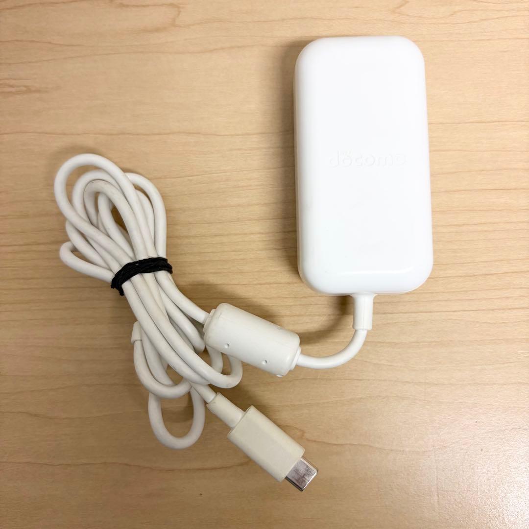 docomo ドコモ 純正 スマホ用 ACアダプタ 07 type-C 充電器 - メルカリ