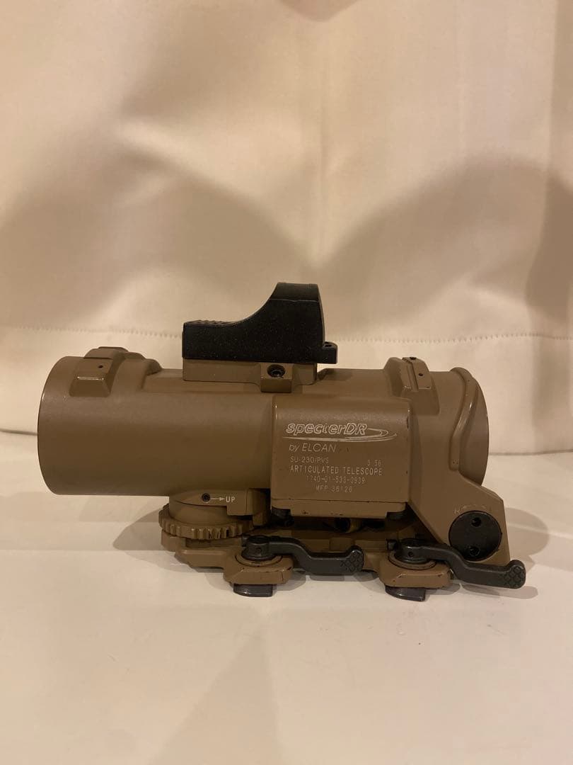 年始SALE！ELCAN SpecterDR 4x 可変倍率 スコープ サイト付