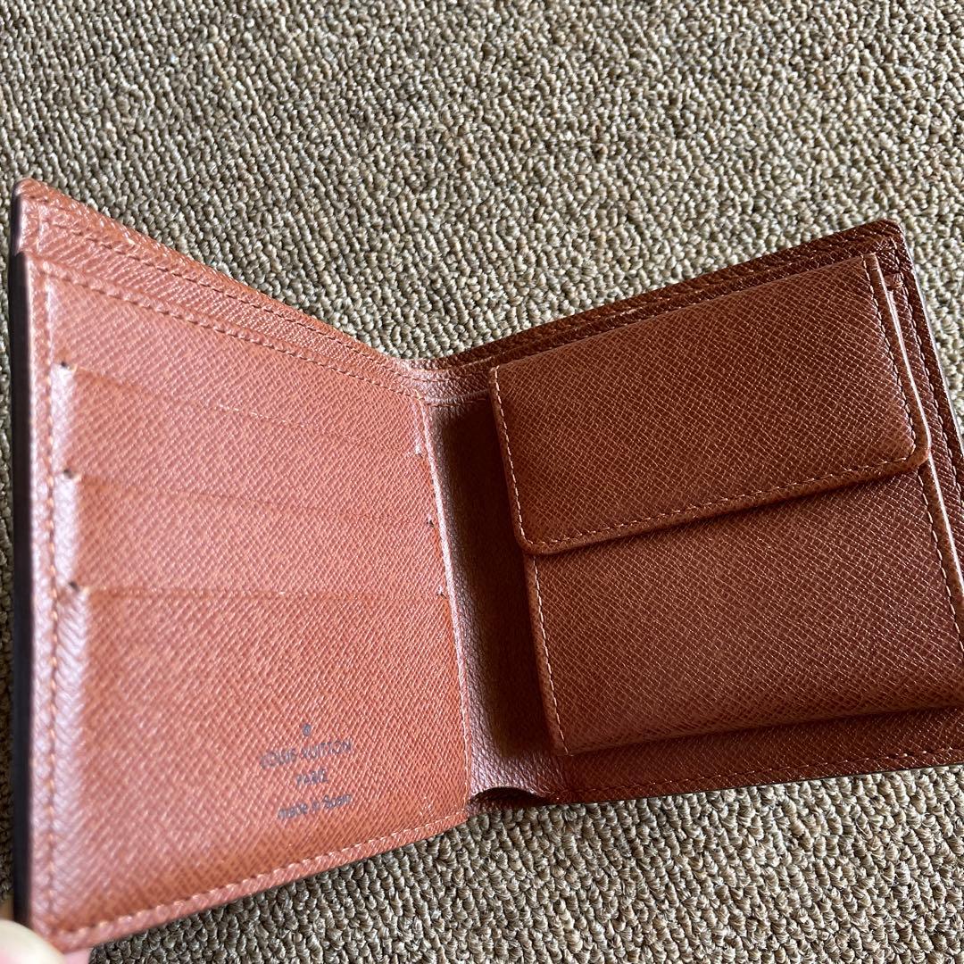 大幅値下げしました！ルイヴィトン　二つ折り財布　村上隆