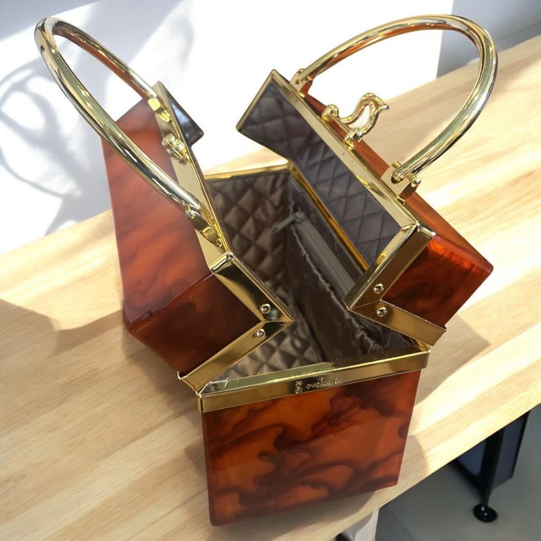 【美品】ボルサソベラナ　バニティバッグ　ハンドバッグ　Red×Gold