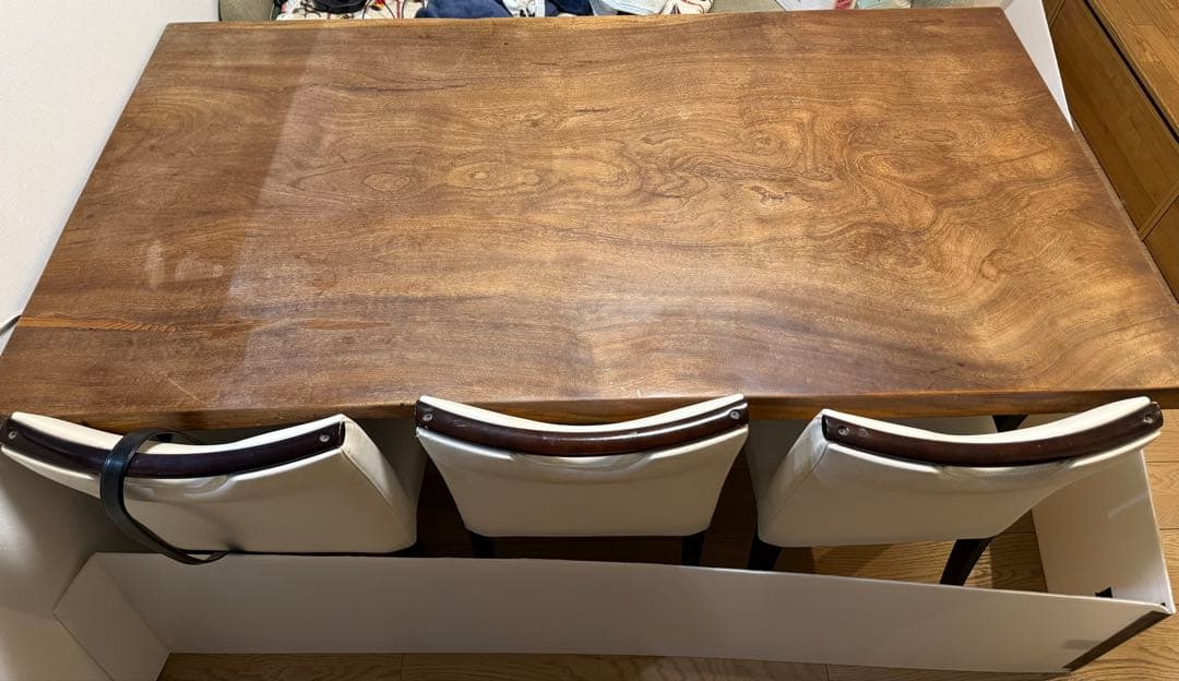 そうちゃん　ダイニングテーブル　一枚板