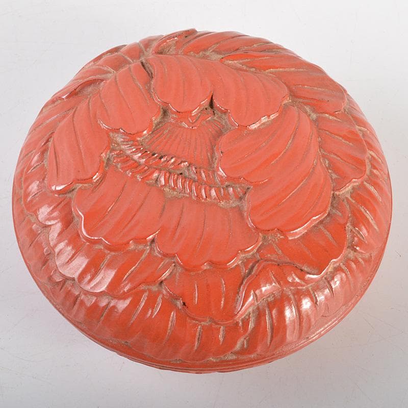 茶道具　朱塗　鎌倉彫　牡丹文　香合　箱付　V　6299