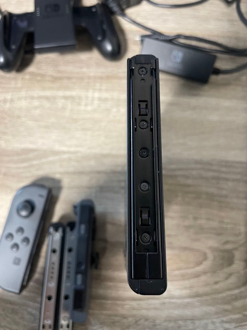 Nintendo Switch 本体 付属品あり 箱無し 動作確認済み