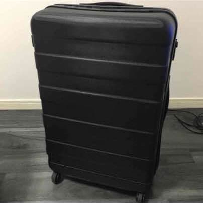 無印良品 ストッパー付き ハードキャリーケース 中型（60L） ブラック