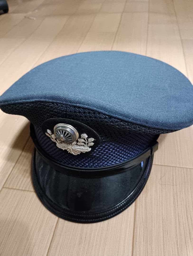 国鉄 制服 上下＋襟章2個＋制帽1個＋（状態悪めの制服上下）