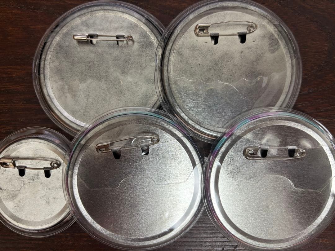 TWICE グッズ 痛バック ツウィ　缶バッジまとめ売り