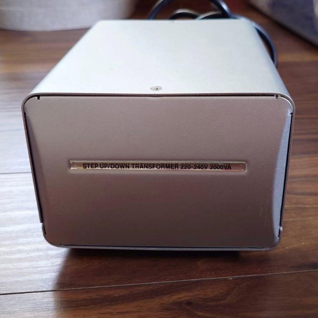 カシムラ TTS-151C 海外国内用大型変圧器 カシムラ TTS-151C 海外国内